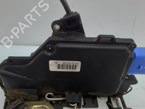 Front right lock VW TOURAN (1T1, 1T2) 2.0 TDI | BP25348745C97 