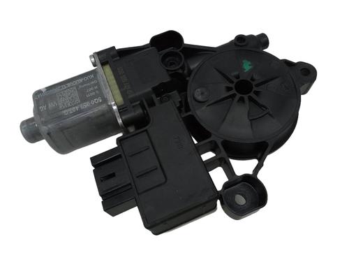 Left front window motor VW GOLF VIII (CD1, DA1) 2.0 GTI Clubsport | BP28150096E21 - Image 2