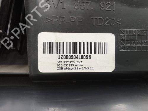 Dashboardkastje SKODA SUPERB III (3V3) 2.0 TDI | BP30050958C95