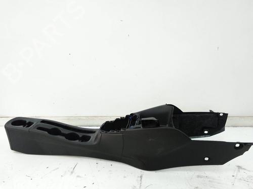 Used Middle console Middle console OPEL CORSA F (P2JO) 1.2 (68) (101 hp) 18584040 18584040