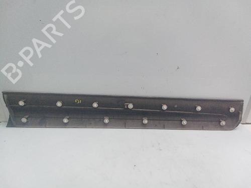 Used Door moulding trim FIAT 500X (334_) 1.3 D Multijet (334AXH1A) (95 hp) 21213683