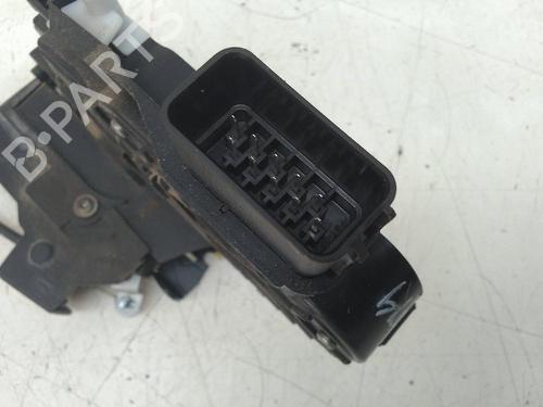 Front right lock LAND ROVER FREELANDER 2 (L359) 2.2 TD4 4x4 | BP20156458C97 