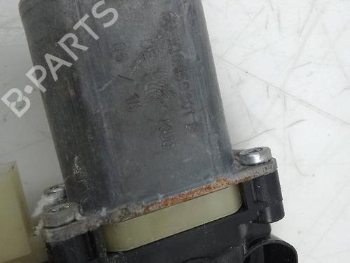 Right front window motor VW GOLF SPORTSVAN VII (AM1, AN1) 1.2 TSI | BP21380152E20 