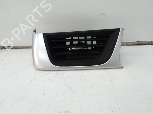Used Air vent Air vent RENAULT CAPTUR II (HF_) TCe 140 (HFN0) (140 hp) 18596476 18596476