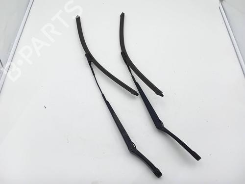 Used Front wipers mechanism VW BEETLE (5C1, 5C2) 1.6 TDI (105 hp) 28145607