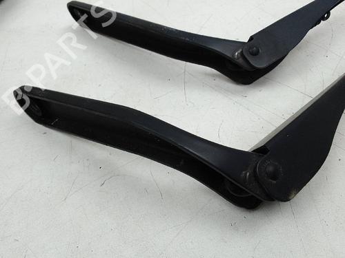 Used Front wipers mechanism BMW X1 (E84) sDrive 20 d (177 hp) 18585263