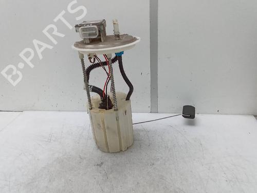 Used Fuel pump KIA SPORTAGE IV (QL, QLE) 2.0 CRDi (136 hp) 19265573