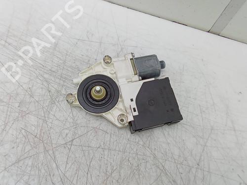 Used Front left window mechanism Front left window mechanism VW GOLF V (1K1) 1.9 TDI 4motion (105 hp) 18738561 18738561