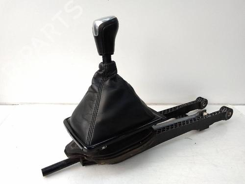 Used Shift knob JAGUAR XE (X760) 2.0 D (180 hp) 18577855