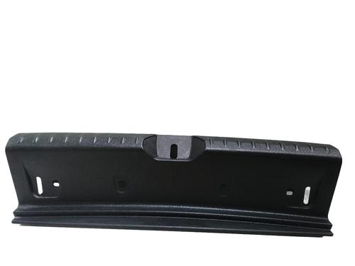 Pynteliste til bagklap BMW 1 (F20) 118 i (136 hp) 32233296