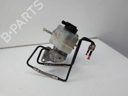 Brake master cylinder BMW 3 Coupe (E92) 320 d | BP28148756M77 