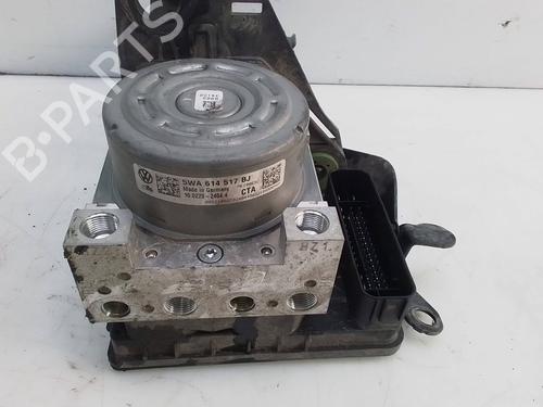 Used ABS pump SEAT LEON (KL1, KLG) 1.5 TSI (150 hp) 28146898