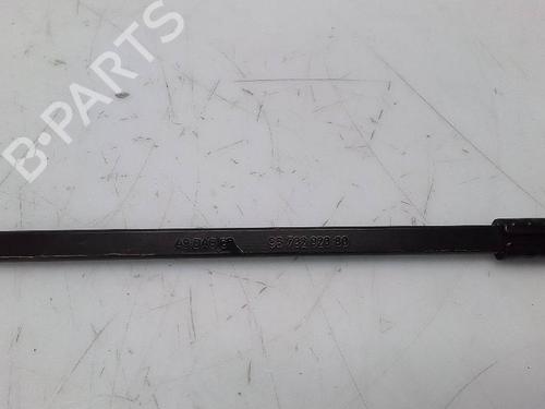 Used Front windshield wiper arm CITROËN C3 / C3 ORIGIN III (SX) 1.2 VTi 68 (68 hp) 24170356