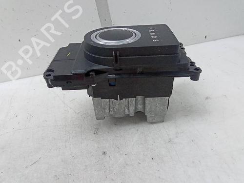 Used Gear lever LAND ROVER RANGE ROVER SPORT I (L320) 3.0 D 4x4 (256 hp) 19583235