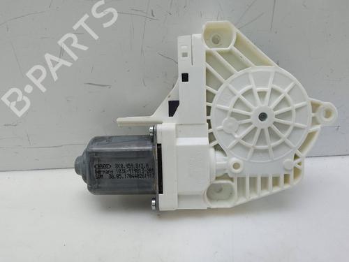 Used Right rear window motor AUDI A4 B8 (8K2) 2.0 TDI quattro (143 hp) 28145225