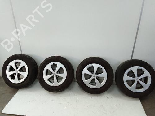 Used Wheel set Wheel set TOYOTA AURIS Estate (_E18_) 2.0 D-4D (ADE186_) (124 hp) 18585653 18585653