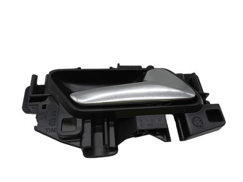 Used Front right interior door handle PEUGEOT 5008 II (MC_, MJ_, MR_, M4_) 1.2 THP (MRHNYH, MRHNYW, MRHNSJ, MRHNSU, MRHNSM) (131 hp) 30377192