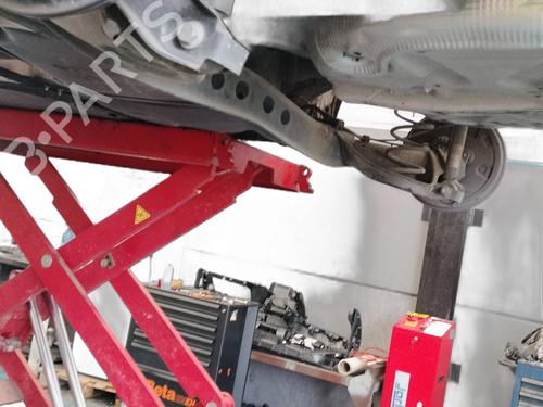 Used Rear axle Rear axle SEAT IBIZA V (KJ1, KJG) 1.6 TDI (95 hp) 18575632 18575632