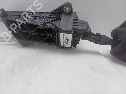 Used Gear lever MERCEDES-BENZ SPRINTER 3,5-t Van (B906) 316 CDI (906.631, 906.633, 906.635, 906.637) (163 hp) 18574254