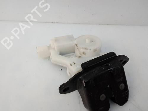 Used Tailgate lock RENAULT KADJAR (HA_, HL_) 1.5 dCi 110 (HLA3) (110 hp) 22273358