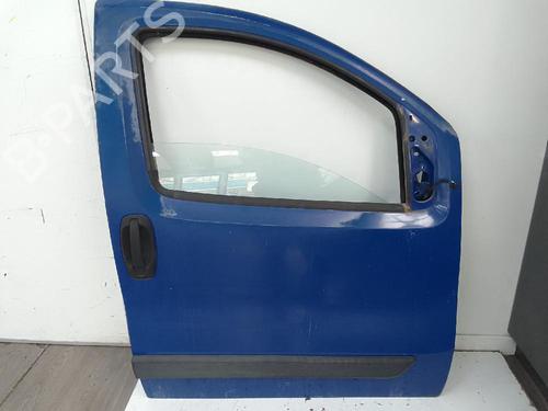 Used Right front door FIAT QUBO (225_) 1.3 D Multijet (225CXB1A, 225AXB1A, 225CXB11, 225AXB11,... (75 hp) 27447394