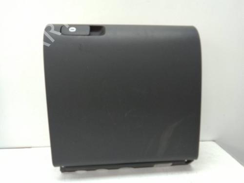 Used Glove box Glove box 19484596 19484596