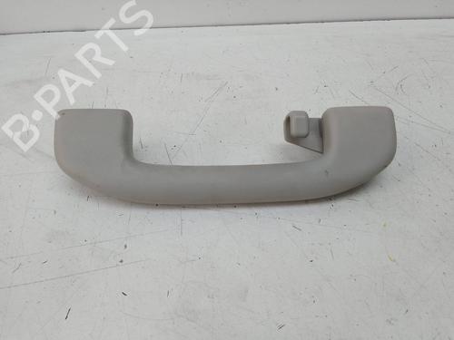 Used Interior roof handle Interior roof handle 19658943 19658943