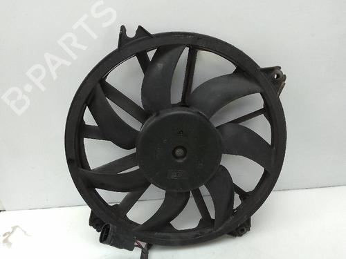 Used Radiator fan PEUGEOT 5008 (0U_, 0E_) 1.6 16V (120 hp) 23559143
