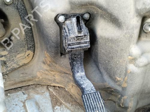 Used Pedal MERCEDES-BENZ SPRINTER 3,5-t Van (B907, B910) 314 CDI (910.631, 910.633) (143 hp) 32517482