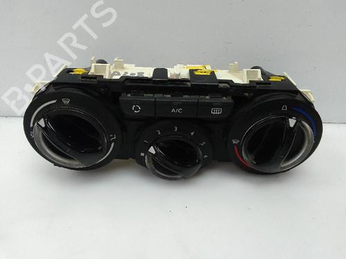 Climate control PEUGEOT 208 I (CA_, CC_) 1.2 VTI 82 | BP23207484I5