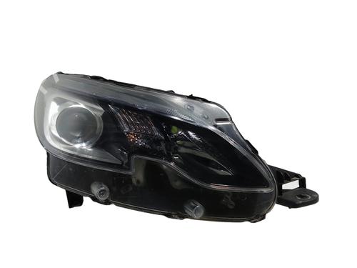 Used Right headlight PEUGEOT 2008 I (CU_) 1.2 PureTech 82 (82 hp) 30527269