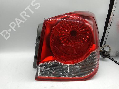 Right taillight CHEVROLET CRUZE (J300) 2.0 CDI | BP25782530C35 
