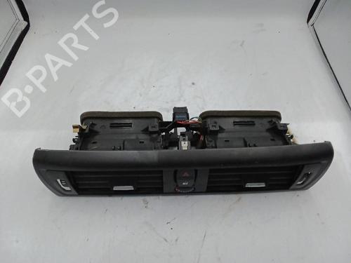Grille d'aération BMW 1 (F20) 116 d (116 hp) 26306354