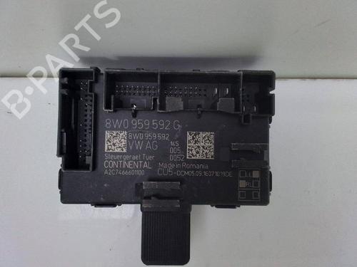 Dør styreenhed AUDI A4 B8 Avant (8K5) [2007-2017]  26158878