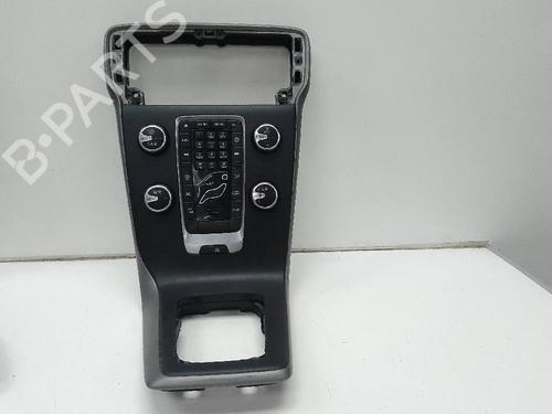 Climate control VOLVO V40 Hatchback (525) D3 | BP18578907I5 