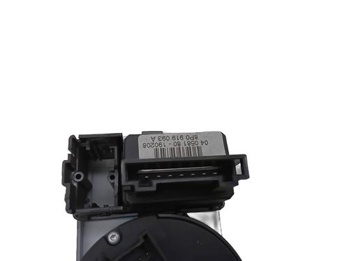 Forlygtekontakt AUDI TT Roadster (8J9) 2.0 TFSI | BP30051382I24