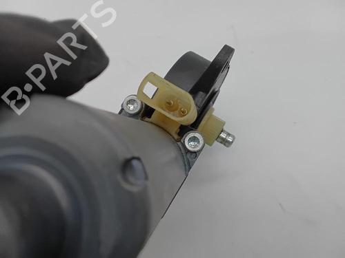 Right front window motor FORD FIESTA V (JH_, JD_) 1.4 TDCi | BP27555565E20 
