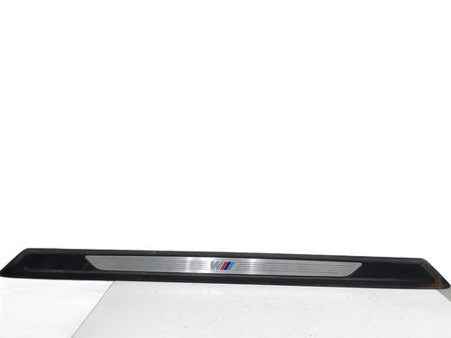 door-moulding-trim-bmw-1-f21-2011-2012-2013-2014-2015-2016-2017-2018-2019-32980516 main image