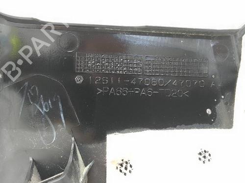 Used Upper protection TOYOTA YARIS (_P13_) 1.5 (NSP131_) (112 hp) 18596125