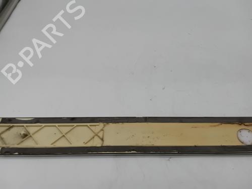 Door moulding trim MERCEDES-BENZ A-CLASS (W176) A 160 CDI / d (176.011) | BP29385852C150 