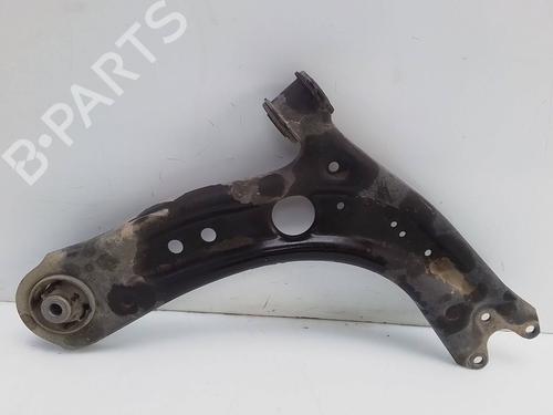 Used Right front suspension arm AUDI A3 (8V1, 8VK) 1.6 TDI (115 hp) 28146013