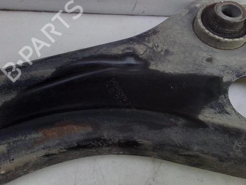 Højre fortil bærearm RENAULT MEGANE IV Hatchback (B9A/M/N_) [2015-2025]  27099351