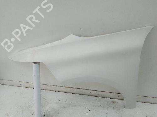 Used Left front fenders CITROËN C4 Picasso II 1.6 BlueHDi 120 (120 hp) 18861815