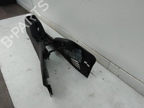 Used Middle console PEUGEOT 208 I (CA_, CC_) 1.2 VTI 82 (82 hp) 19582704