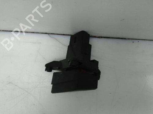 Used Warning switch HYUNDAI i30 (FD) [2007-2012]  24736617