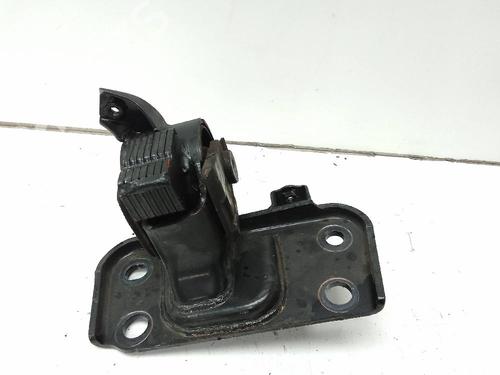 Used Engine mount TOYOTA AURIS Estate (_E18_) 2.0 D-4D (ADE186_) (124 hp) 18586091