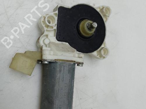 Right rear window motor MERCEDES-BENZ CLS (C219)  | BP24997507E22