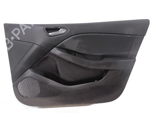 Used Front right panel RENAULT CLIO V (B7_) 1.5 Blue dCi 115 (B7AD) (116 hp) 32845435
