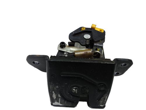 Bagklap lås CHEVROLET CAPTIVA (C100, C140) 2.0 D (126 hp) 32109537