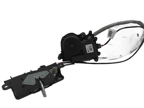 Fechadura da mala BMW X4 (G02, F98) xDrive 20 d Mild-Hybrid (190 hp) 31037794